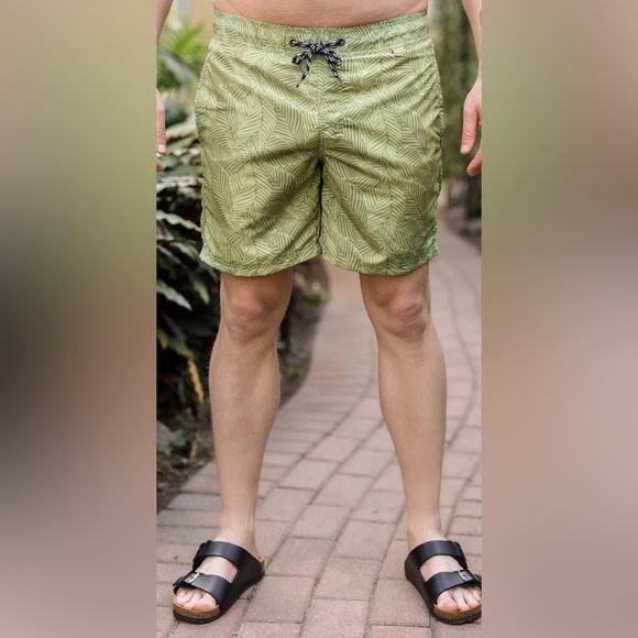 Boardwalk swim trunks - Picture 9 of 9
